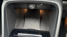 Volvo XC40 2.0 B3P Plus Dark 5dr Auto Petrol Estate